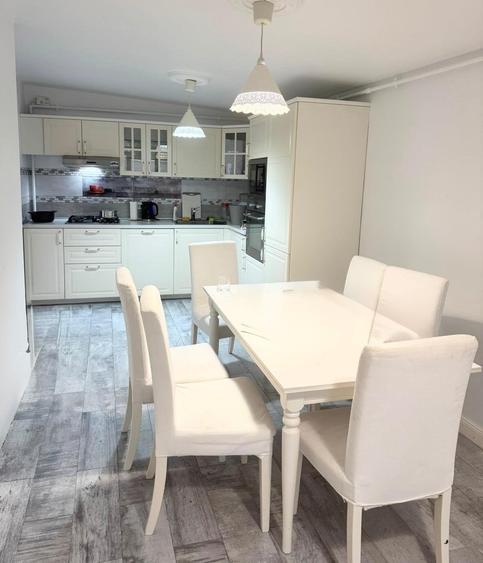 Apartament cu 3 camere în Aviației