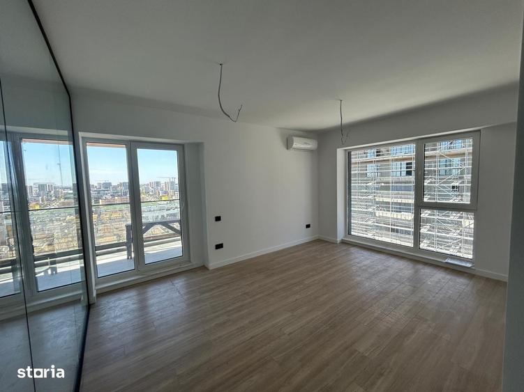 Apartament cu 3 camere decomandat în Exterior Vest