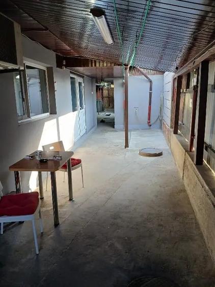 Casă cu 3 camere în Central