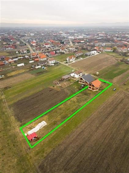 Casă individuală cu 5 camere cu Teren 752 Mp în Oșorhei