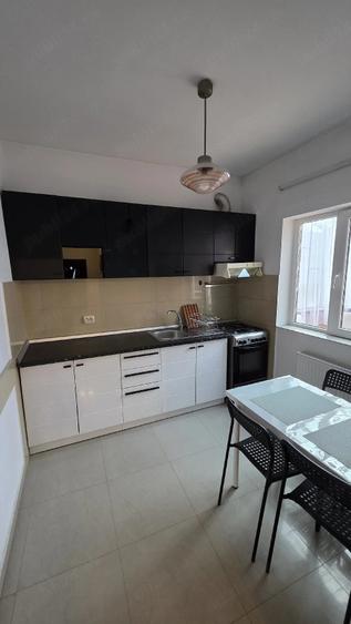 Casă cu 3 camere cu Teren 500 Mp în Dâmbul Rotund