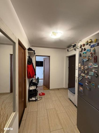 Apartament cu 3 camere în Deve