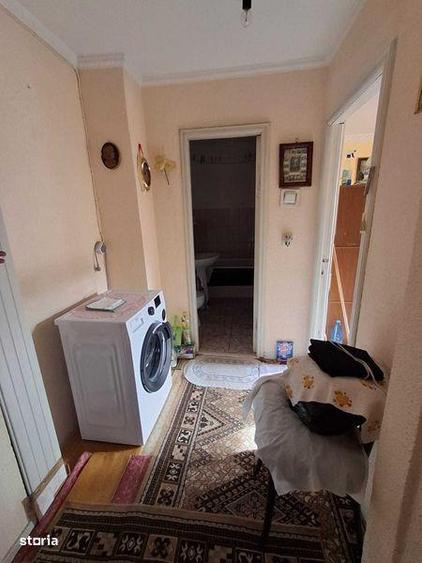 Apartament cu 3 camere decomandat în Burdujeni