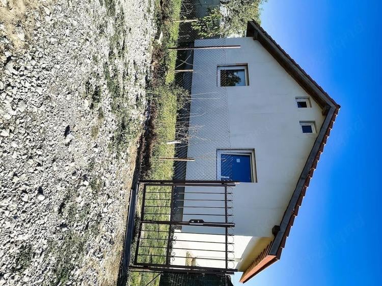 Vand Casa in construc?ie - 2