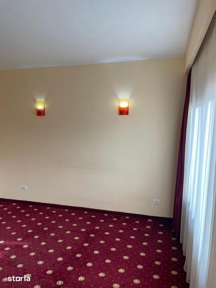 Spațiu comercial, de 28 mp, în Central