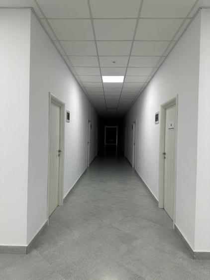 Birou, de 1 mp, în Politehnica