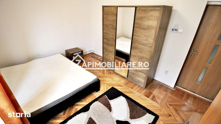 Apartament cu 2 camere decomandat, mobilat în Central