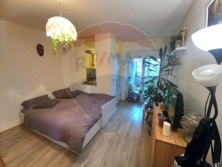 Garsonieră nedecomandată, mobilată în Ultracentral