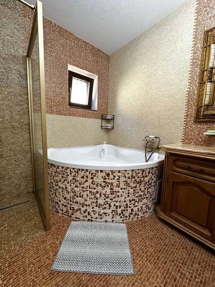 Casă cu 4 camere în Fântânele