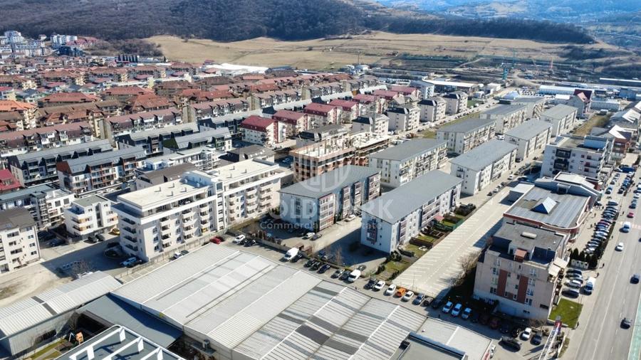 Spațiu comercial, de 140 mp, în Florești