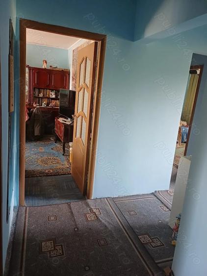 Apartament cu 3 camere decomandat în Tineretului