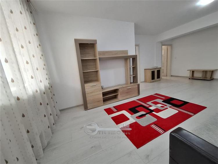 Apartament cu 2 camere semidecomandat, mobilat în Cug