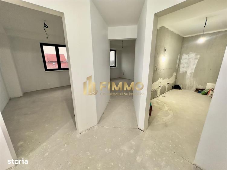 Apartament cu 3 camere decomandat în Paltin