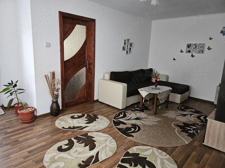 Casă cu Teren 800 Mp în Central