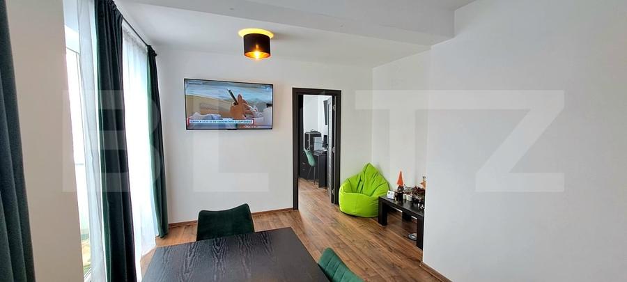 Apartament cu 3 camere semidecomandat, mobilat în Florești