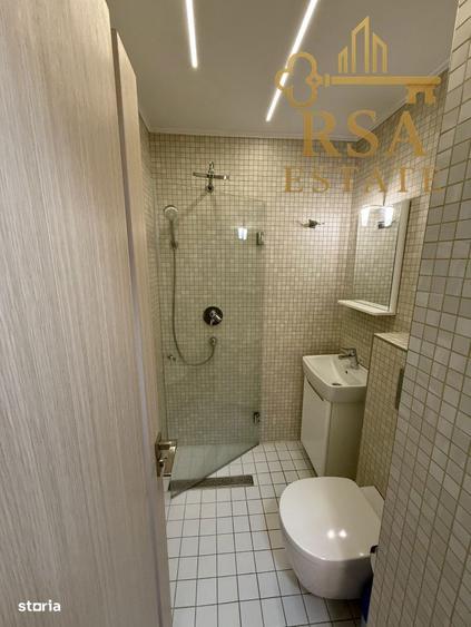 Apartament cu 4 camere în Poenari