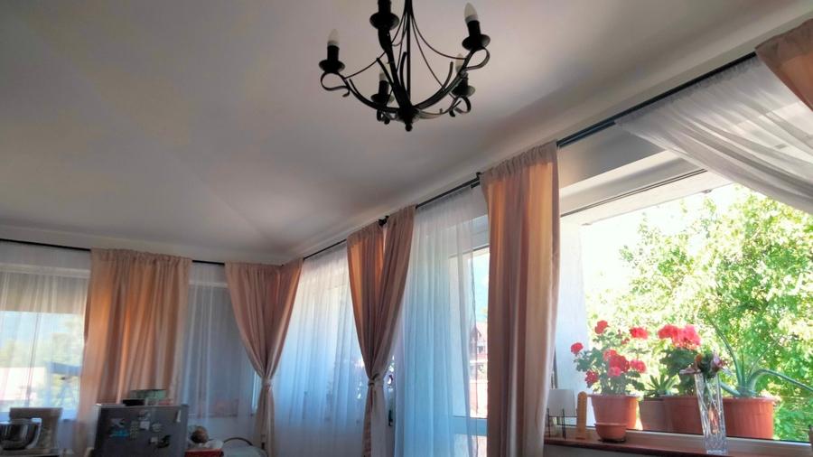 Ofer spre vânzare apartament in vila in statiunea montană Bușteni. - 7