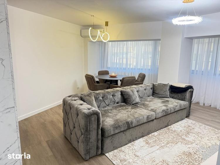 Apartament cu 3 camere decomandat în Central