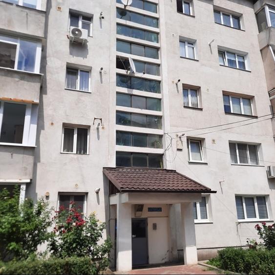 Apartament cu 2 camere semidecomandat în Mărăței