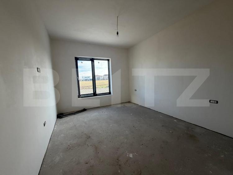 Duplex cu 3 camere cu Teren 400 Mp în Moșnița Nouă