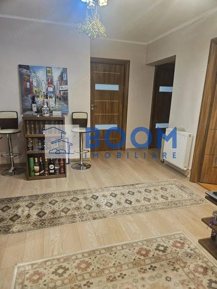 Apartament cu 3 camere decomandat în Central