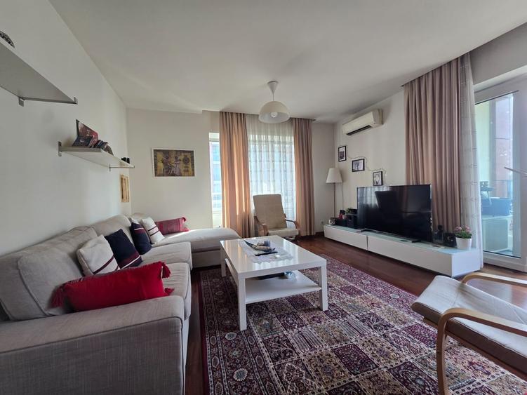 Apartament cu 3 camere decomandat, mobilat în Dristor