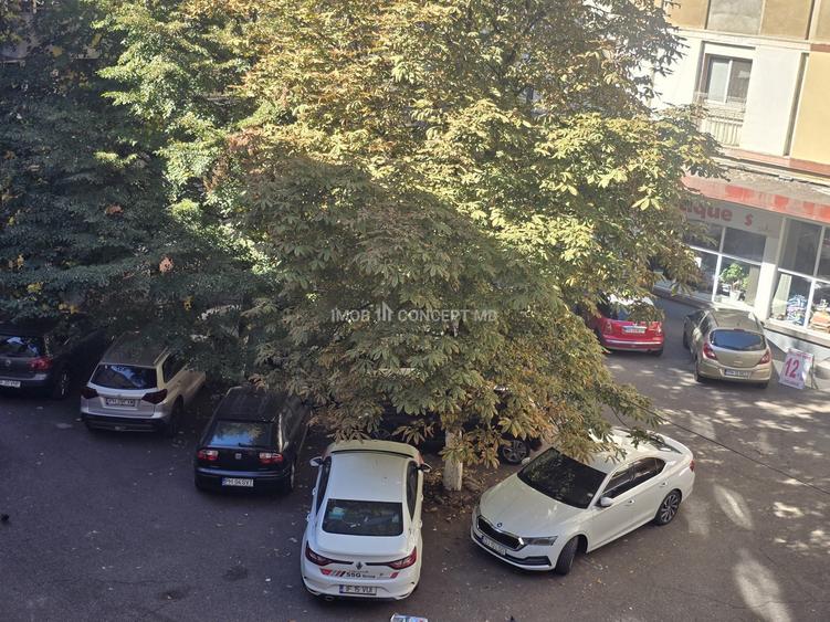 Garsonieră semidecomandată, mobilată în Central