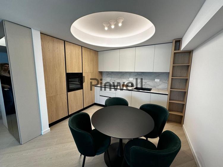 Apartament cu 3 camere semidecomandat în Pipera