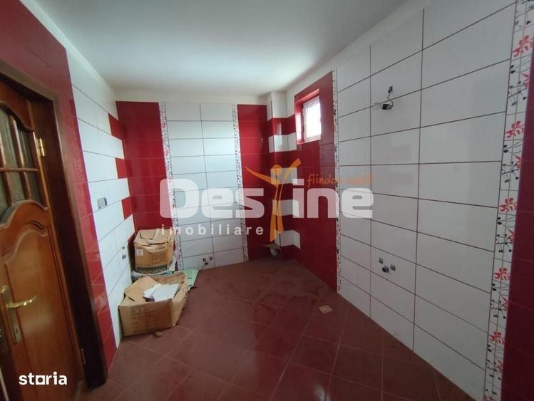 Casă cu 4 camere în Fundeni
