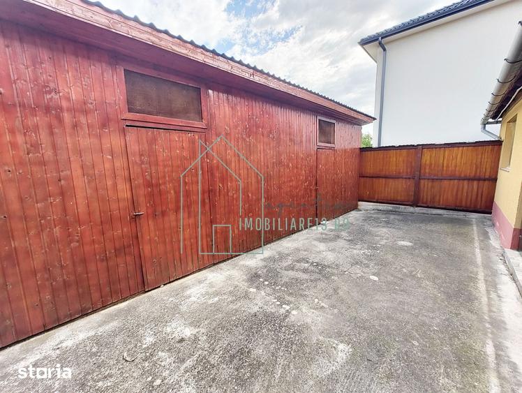 Casă cu 4 camere cu Teren 732 Mp în Central