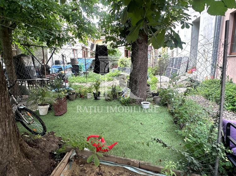 Casă individuală cu 3 camere cu Canalizare în Ultracentral