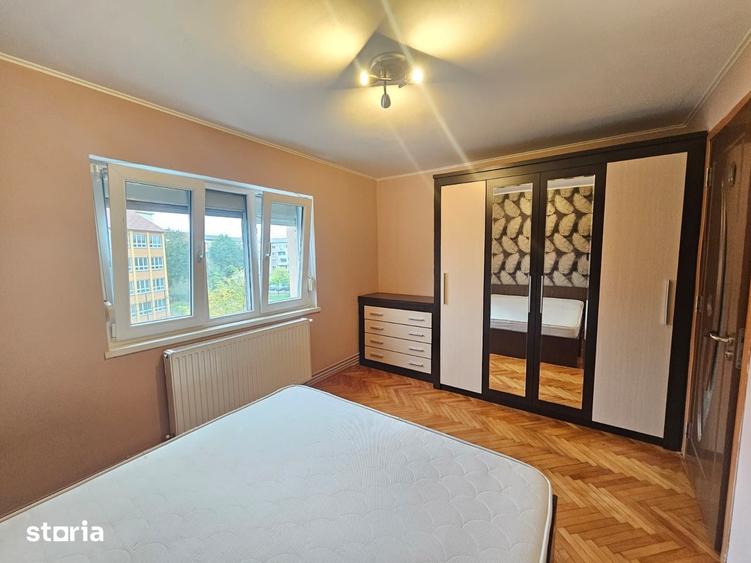 Apartament cu 2 camere decomandat în Micro 16
