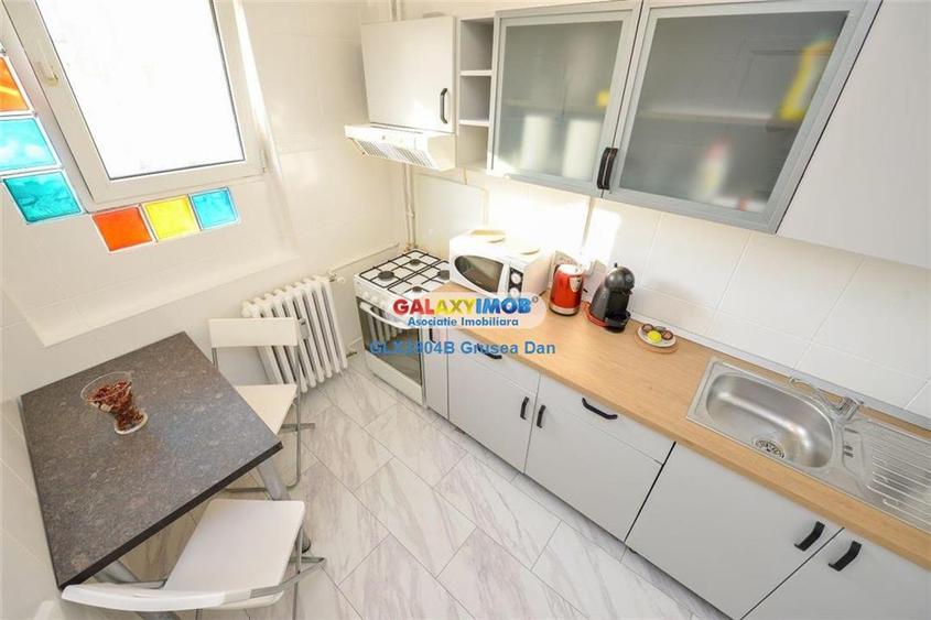 Apartament cu 2 camere semidecomandat, mobilat în Tineretului