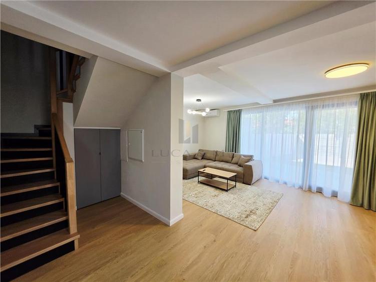 Duplex cu 4 camere cu Teren 300 Mp în Ghiroda