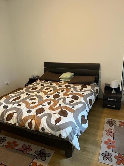 Casă individuală cu 6 camere cu Garaj în Băneasa