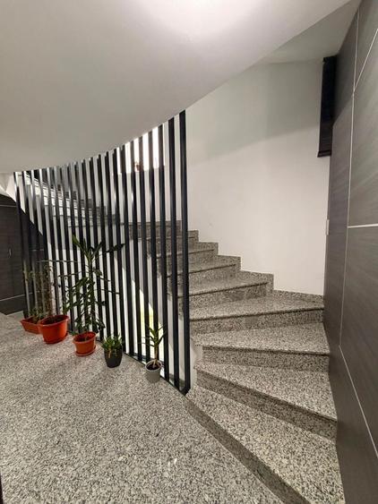 Apartament cu 4 camere decomandat în Iancu Nicolae
