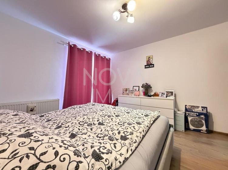 Apartament cu 3 camere semidecomandat, mobilat în Șelimbăr