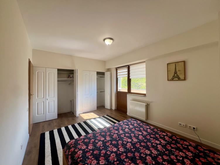 Apartament cu 3 camere semidecomandat, mobilat în Mărăști