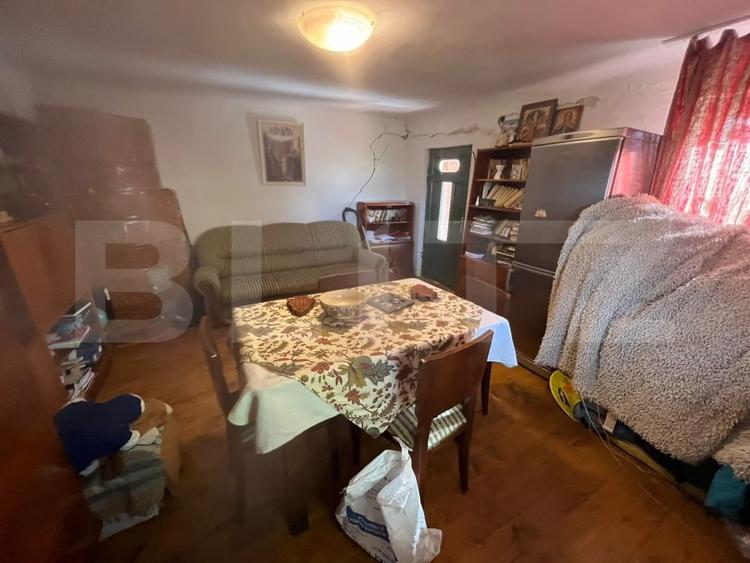 Casă individuală cu 3 camere cu Teren 4500 Mp în Bolovani