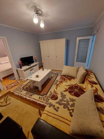 Apartament cu 2 camere semidecomandat în Circumvalațiunii