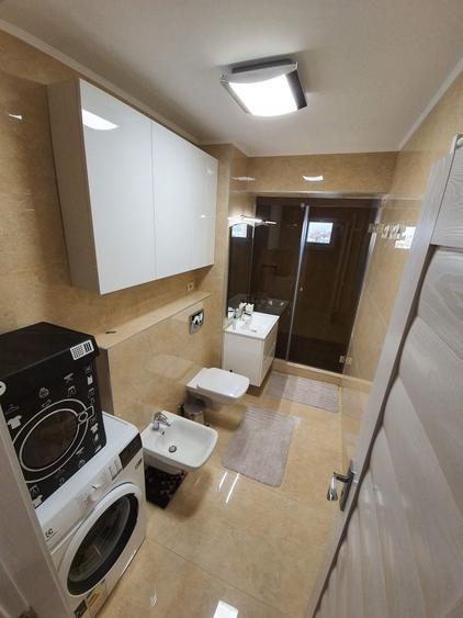 Apartament cu 2 camere semidecomandat în Năvodari Tabără