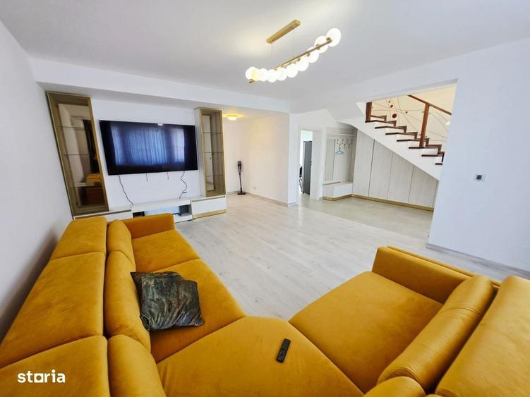 Casă cu 4 camere cu Teren 550 Mp în Păulești