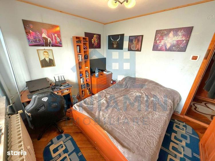 Apartament cu 3 camere semidecomandat în George Enescu
