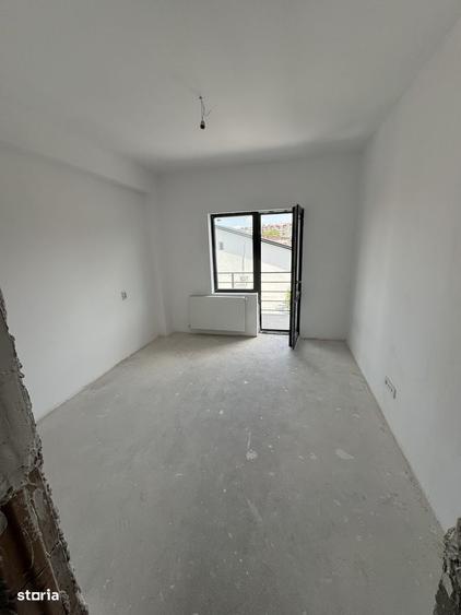 Apartament cu 3 camere în Antiaeriană