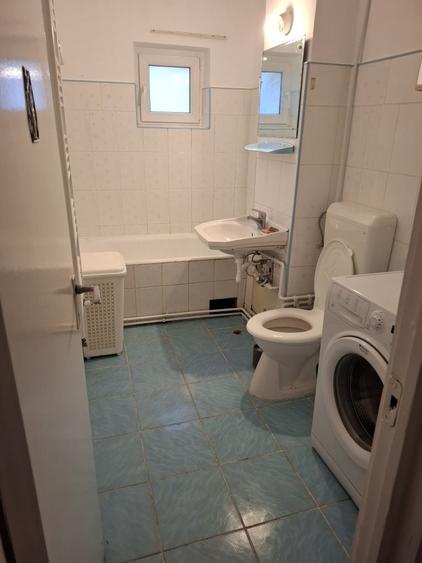 Apartament cu 3 camere în Boul Roșu