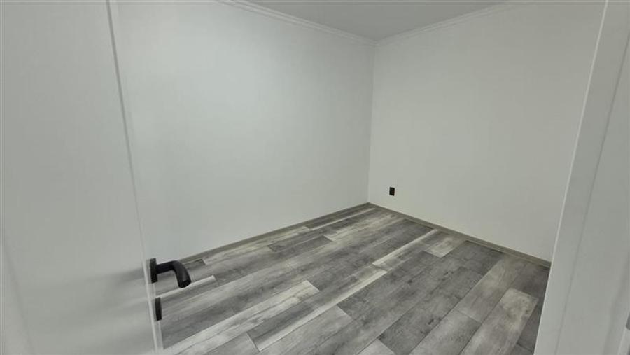 Apartament cu 3 camere semidecomandat în Tătărași