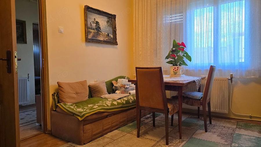 Casă cu 2 camere cu Teren 368 Mp în Central
