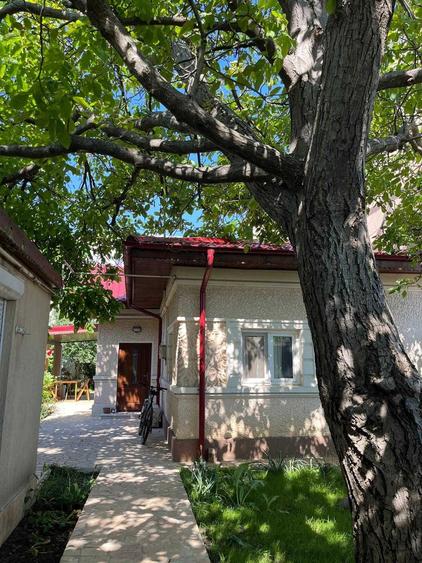 Casă cu 3 camere nedecomandat cu Teren 265 Mp în Giurgiului