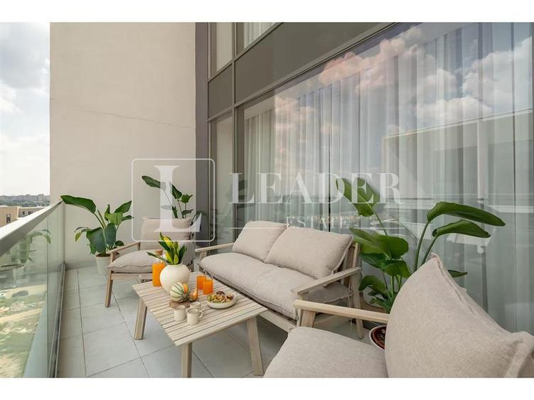 Apartament cu 3 camere decomandat, mobilat în Barbu Văcărescu