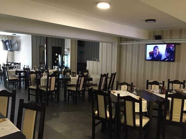 Spațiu comercial, de 496 mp, în Exterior Vest